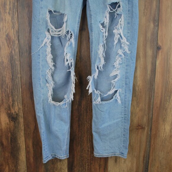 American Eagle Strigid 90's Straight Super Distressed Jeans Size 00 - Picture 3 of 6